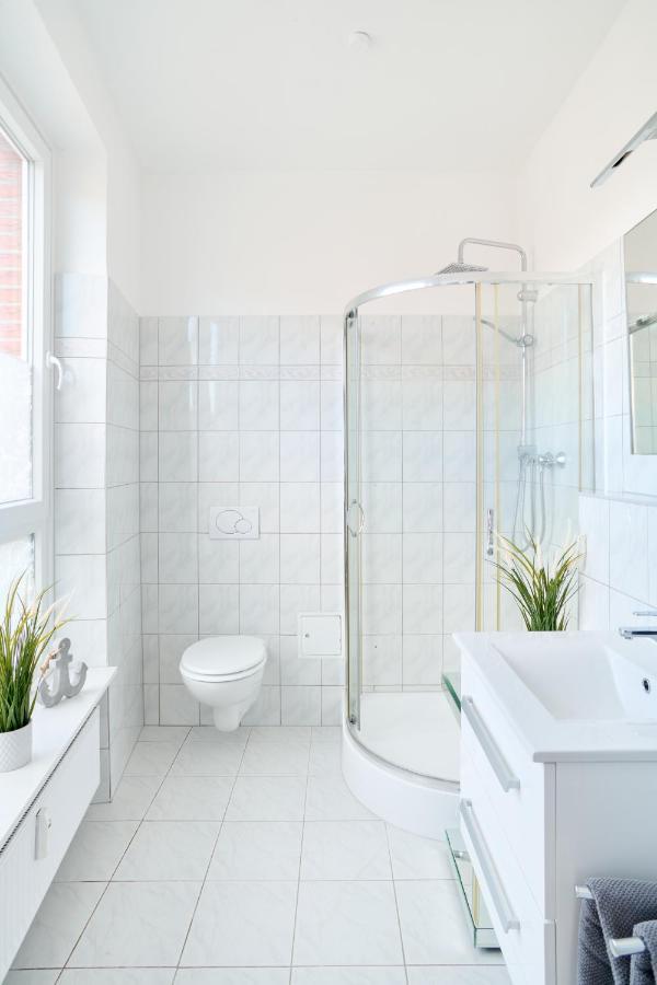 Ferienwohnung Hafenbucht Moba-Travel Lübeck Buitenkant foto